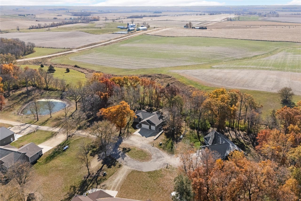 21535 78th Street, Martelle, IA 52305 Main Photo