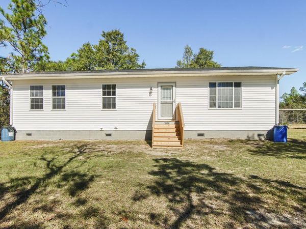 300 Deer Trail, Defuniak Springs, FL 32433