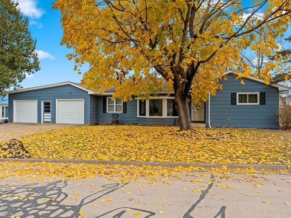 716 MEADOW LANE, Manawa, WI 54949