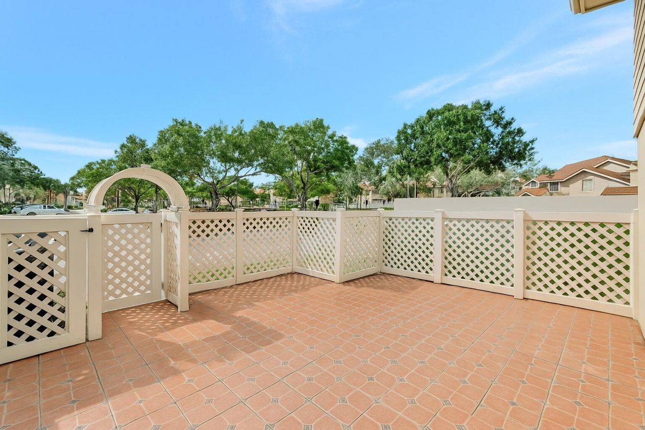 8157 Andover Court, Unit 57d, Lake Clarke Shores, FL 33406 Photo