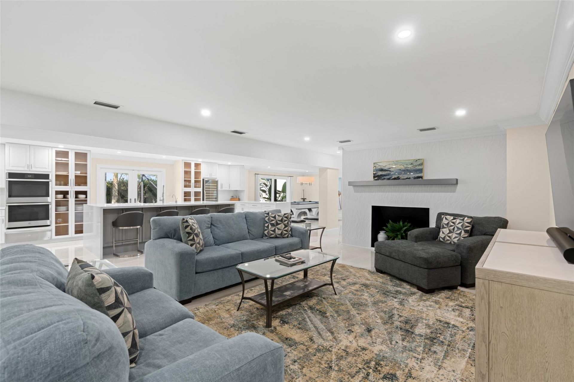 15555 Hawker Lane, Wellington, FL 33414 Photo