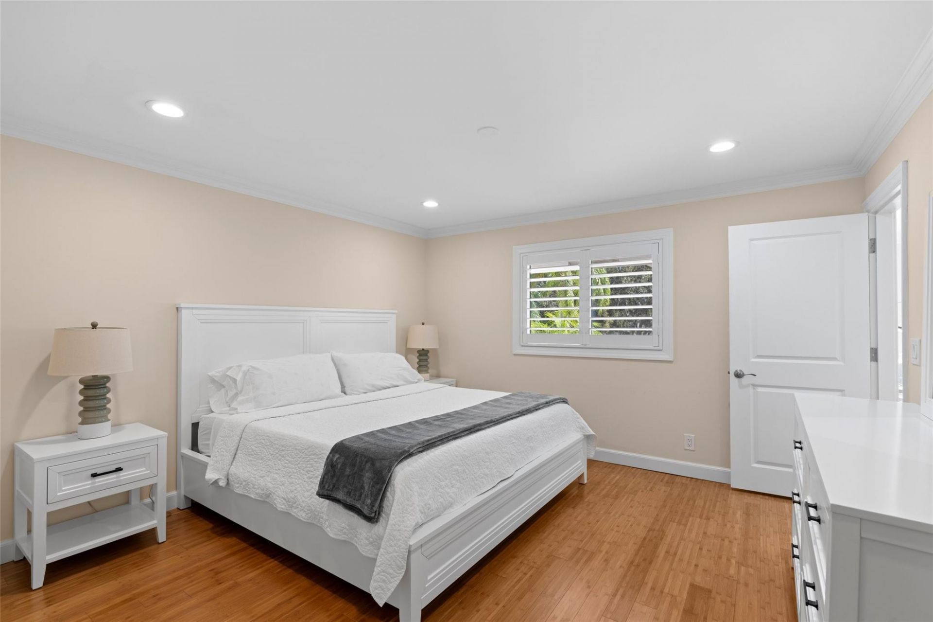 15555 Hawker Lane, Wellington, FL 33414 Photo