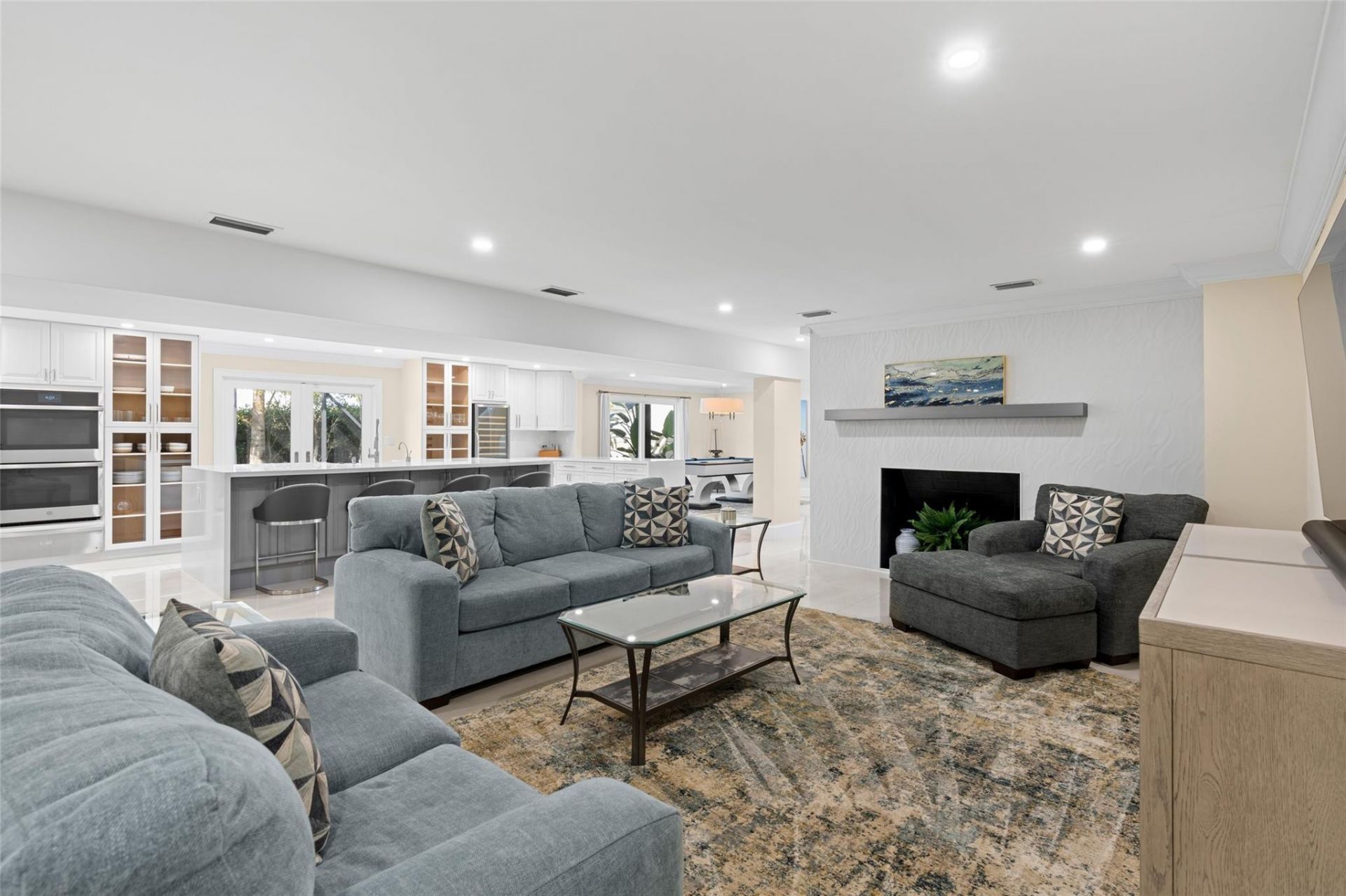 15555 Hawker Lane, Wellington, FL 33414 Photo