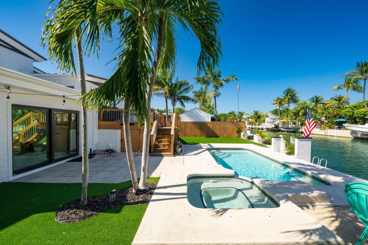 16 Azalea Drive, Key Haven, FL 33040 Photo