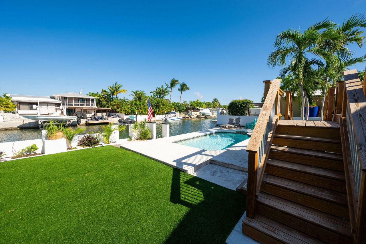 16 Azalea Drive, Key Haven, FL 33040 Photo