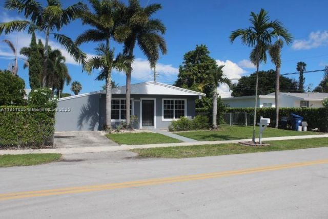 20541 NW 20th Ct, Miami Gardens, FL 33056 Photo