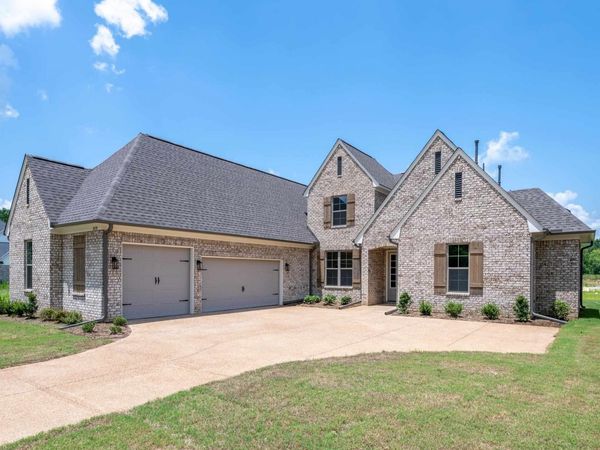 10170 CONNER FIELD LN, Lakeland, TN 38002
