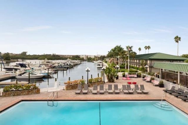 7150 N Tamiami Trail, Unit S-613, Sarasota, FL 34243 Photo