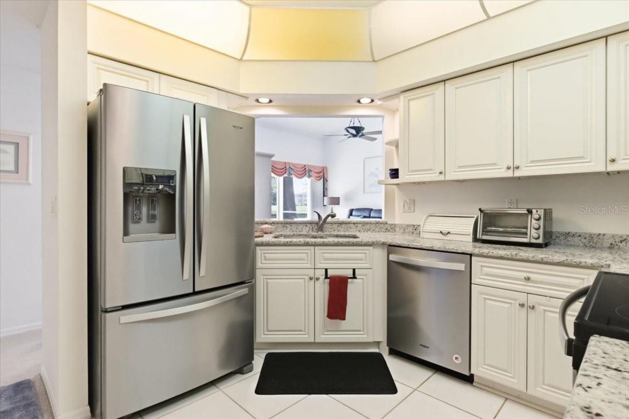 6640 Pineview Terrace, Unit 6640, Bradenton, FL 34203 Photo