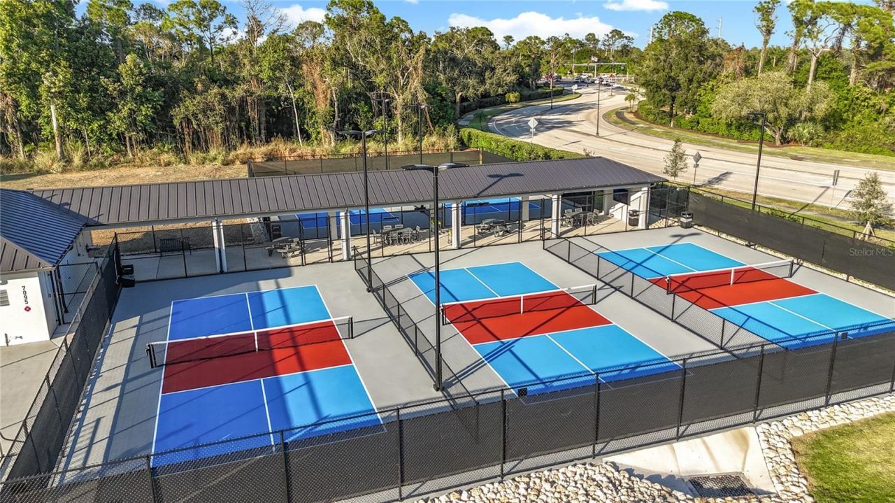 6640 Pineview Terrace, Unit 6640, Bradenton, FL 34203 Photo