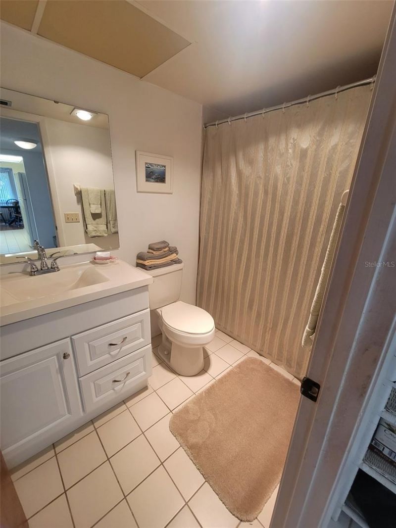 3097 Willow Green, Unit 32, Sarasota, FL 34235 Photo