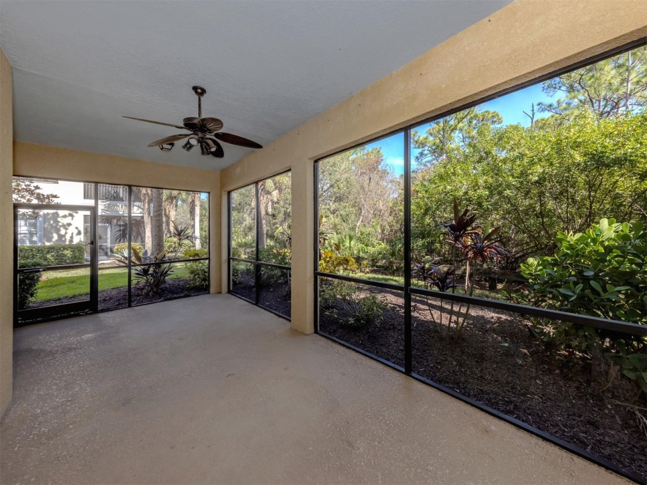 122 Bella Vista Terrace, Unit 8A, North Venice, FL 34275 Photo