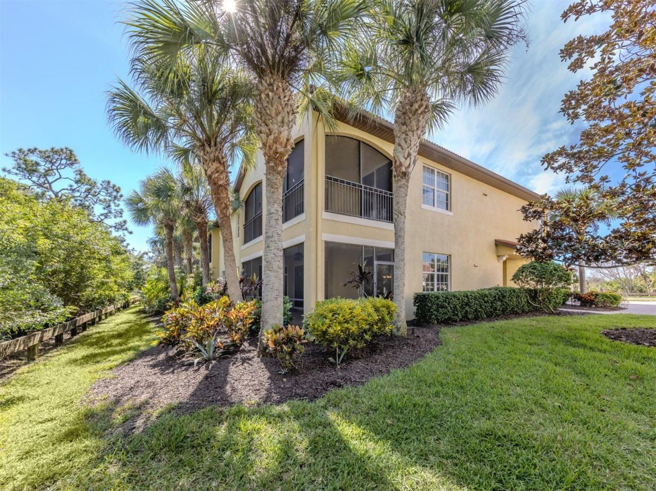 122 Bella Vista Terrace, Unit 8A, North Venice, FL 34275 Photo