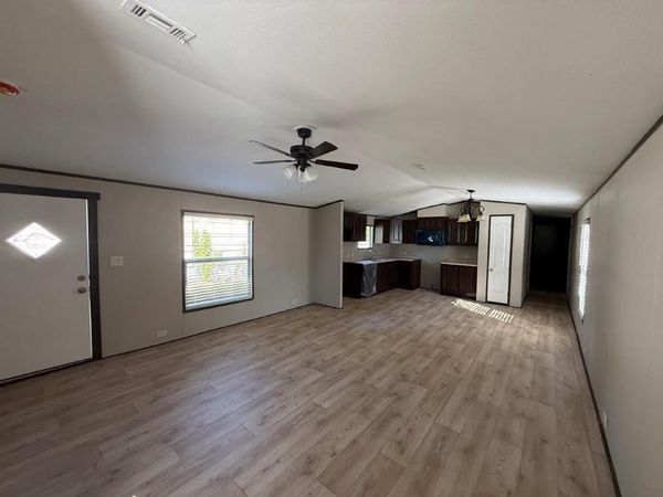 5421 Lake View Drive, Granbury, TX 76048