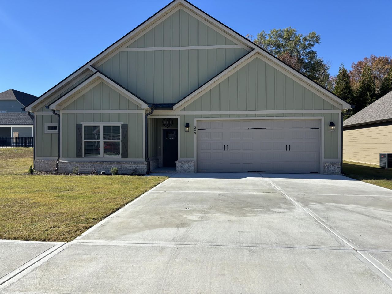209 Willow Grove Court, Ringgold, GA 30736 Main Photo
