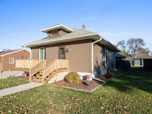  510 W Main St, Canistota, SD 57102