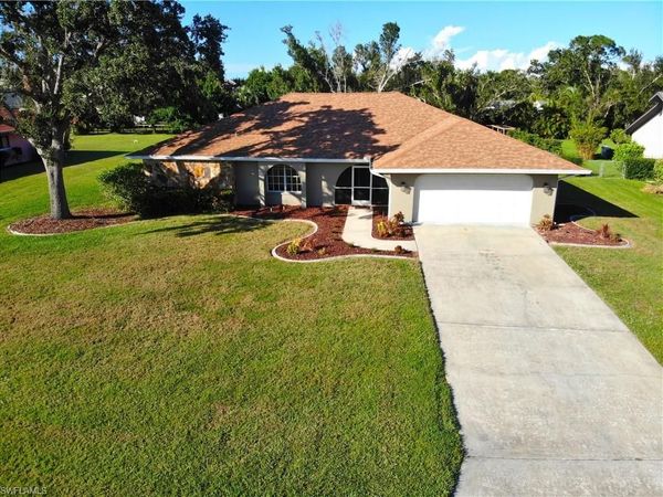 3879 Hidden Acres CIR S, NORTH FORT MYERS, FL 33903