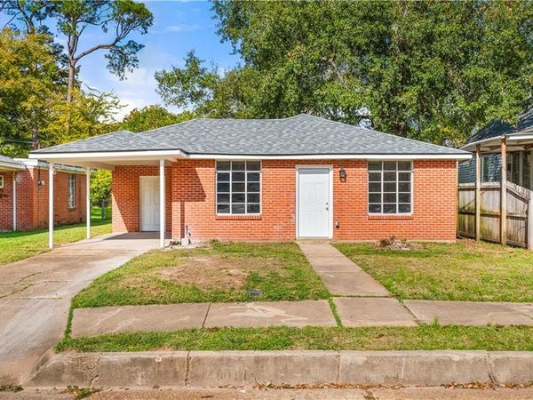 2230 ALBERT Street, Alexandria, LA 71301