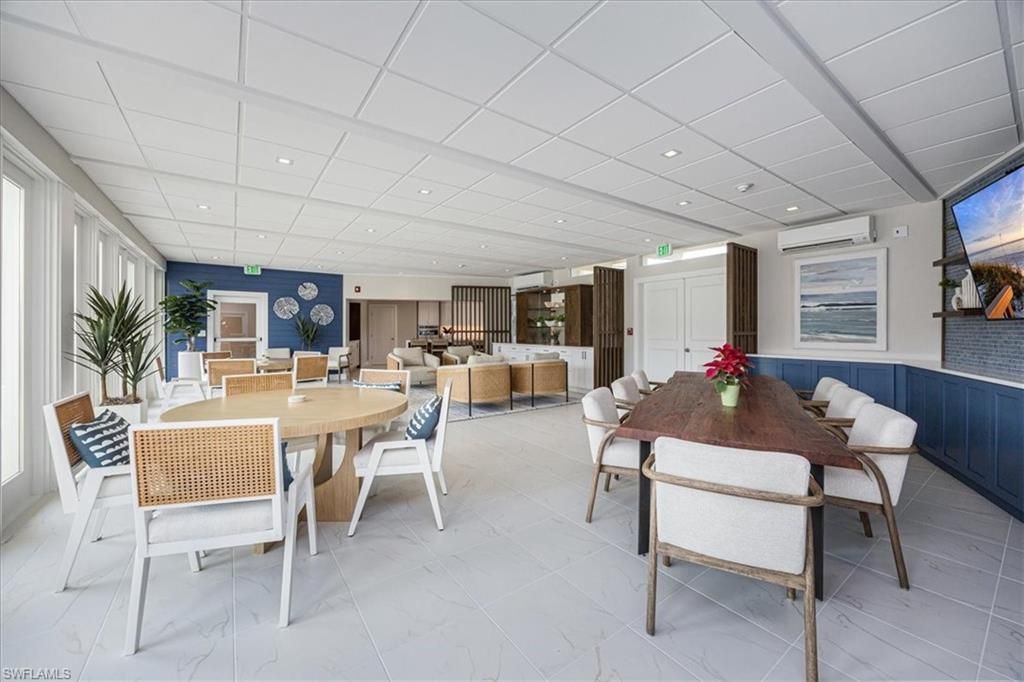 3410 Gulf Shore Blvd N, Unit 302, Naples, FL 34103 Photo