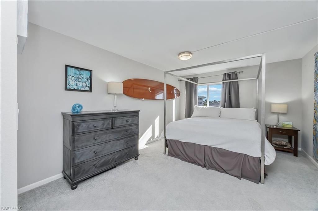 3410 Gulf Shore Blvd N, Unit 302, Naples, FL 34103 Photo