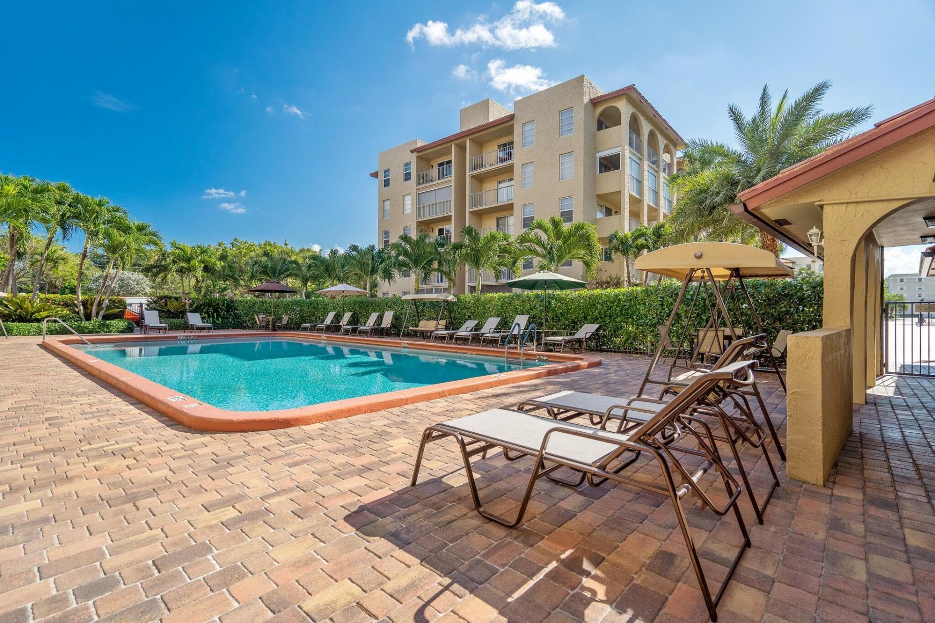 951 De Soto Road, Unit 130, Boca Raton, FL 33432 Photo