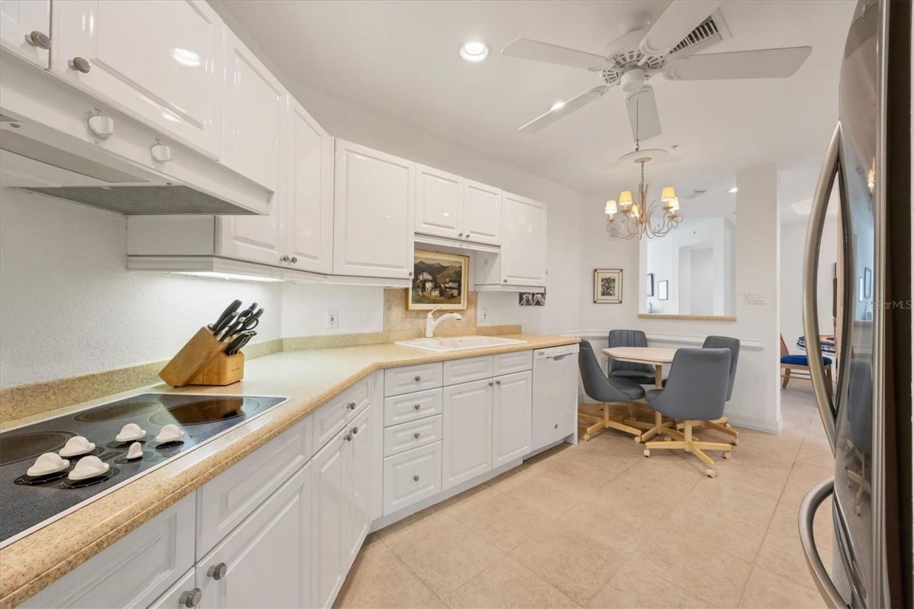 340 S Palm Avenue, Unit 32, Sarasota, FL 34236 Photo