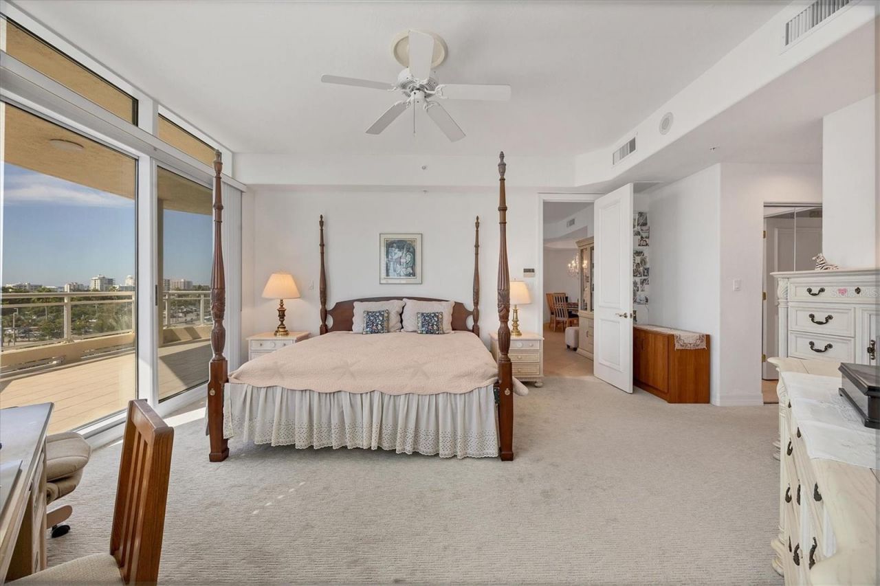 340 S Palm Avenue, Unit 32, Sarasota, FL 34236 Photo