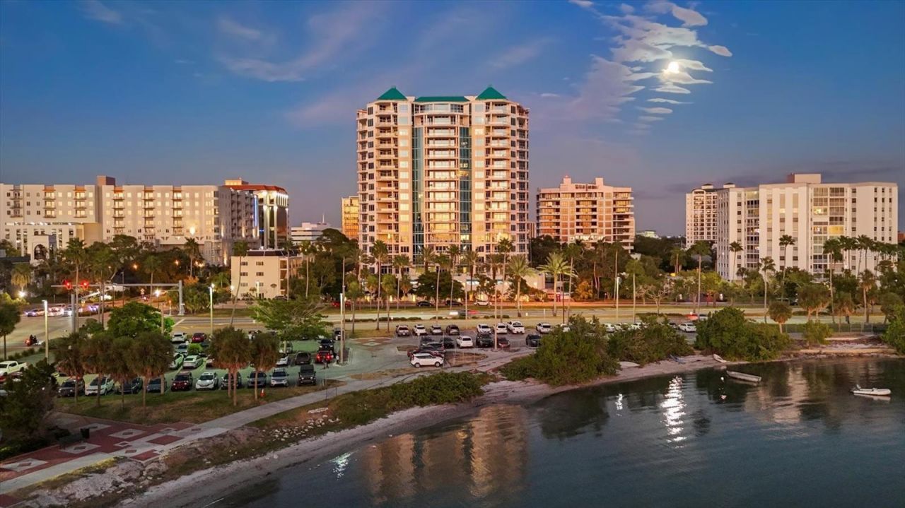 340 S Palm Avenue, Unit 32, Sarasota, FL 34236 Photo