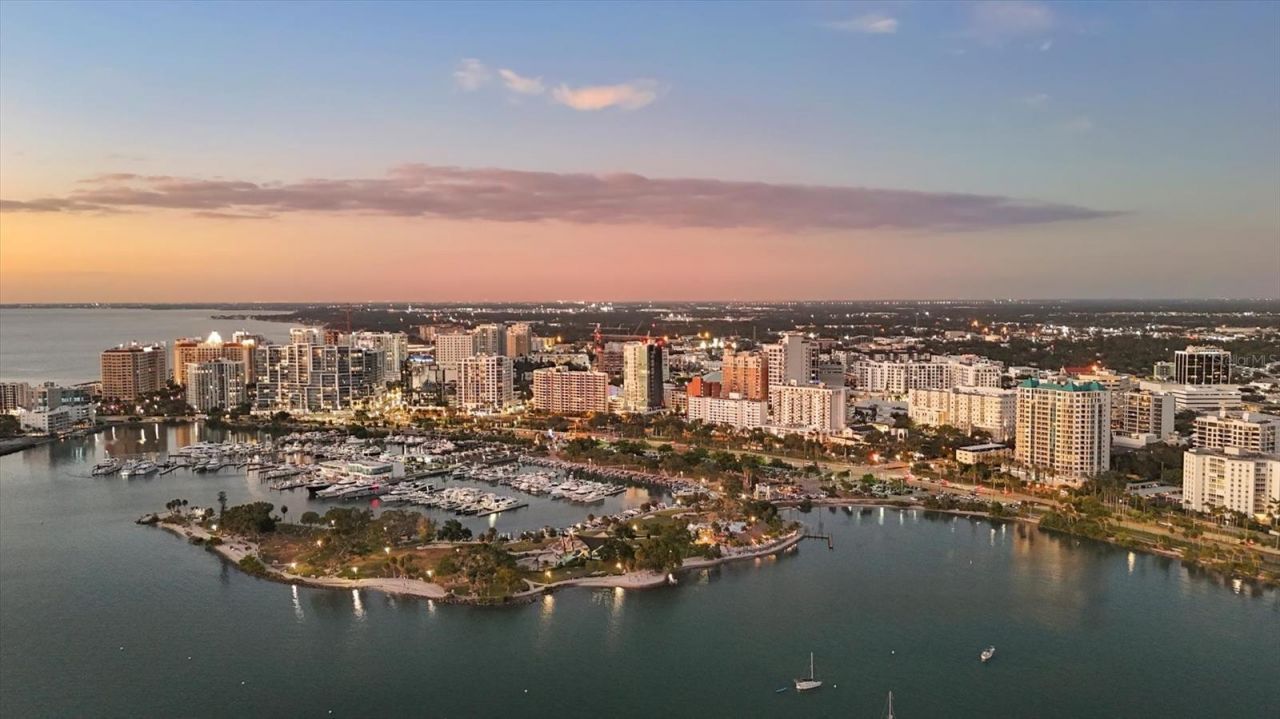 340 S Palm Avenue, Unit 32, Sarasota, FL 34236 Photo