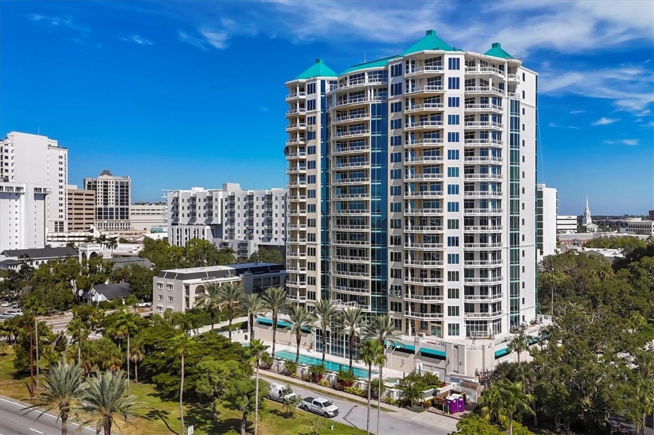 340 S Palm Avenue, Unit 32, Sarasota, FL 34236 Photo