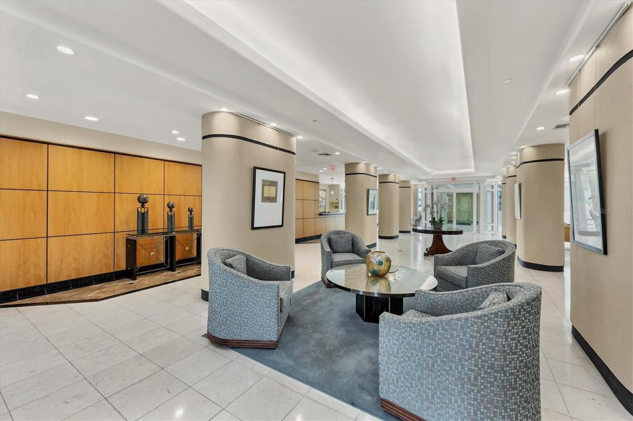 340 S Palm Avenue, Unit 32, Sarasota, FL 34236 Photo