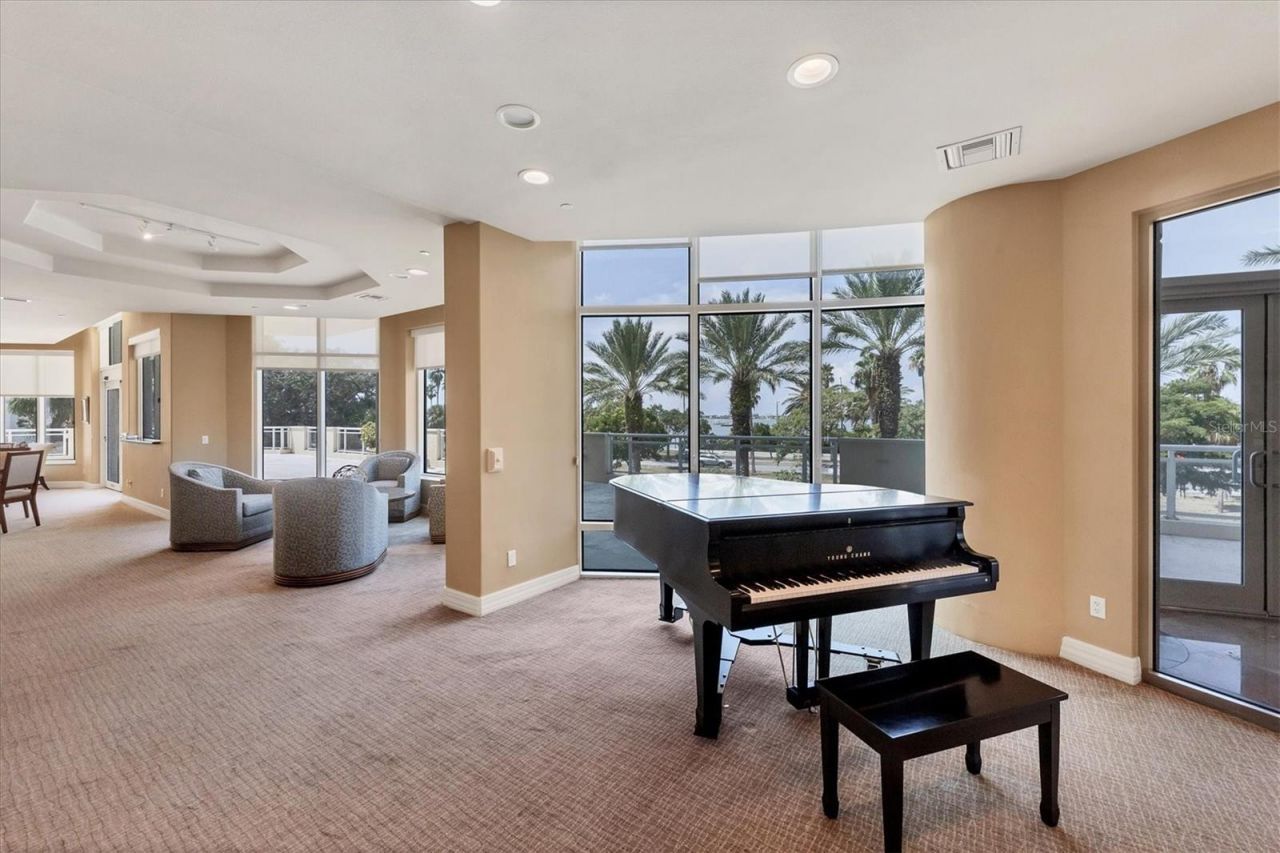 340 S Palm Avenue, Unit 32, Sarasota, FL 34236 Photo