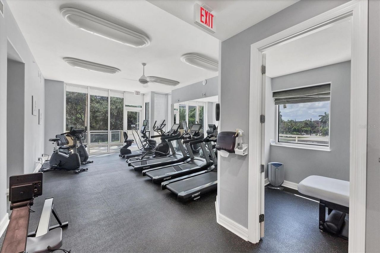 340 S Palm Avenue, Unit 32, Sarasota, FL 34236 Photo