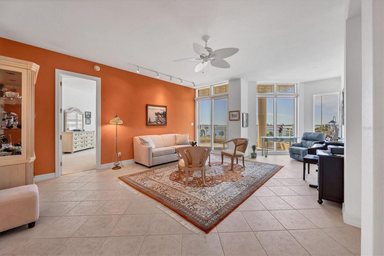 340 S Palm Avenue, Unit 32, Sarasota, FL 34236 Photo