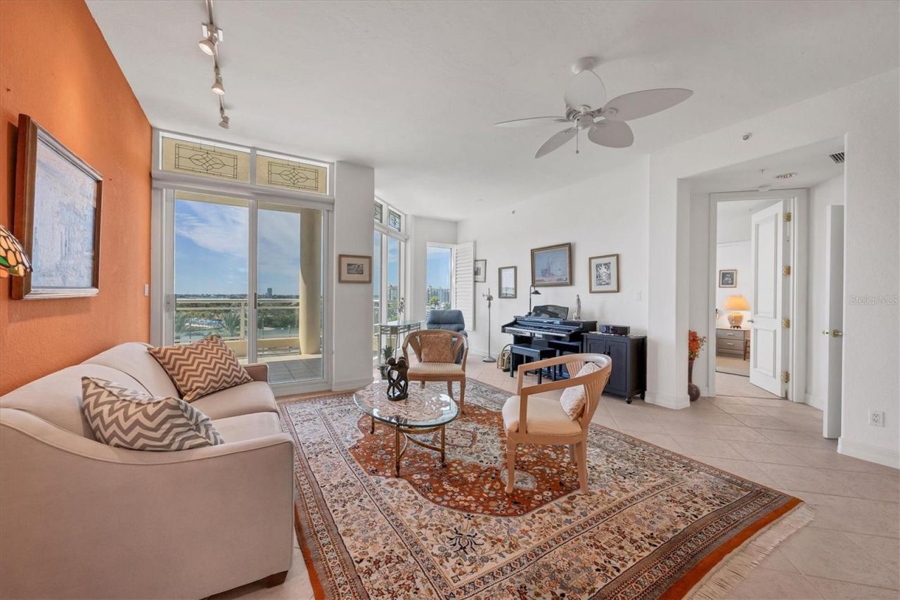 340 S Palm Avenue, Unit 32, Sarasota, FL 34236 Photo