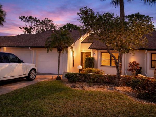 1211 CAPRI ISLES BOULEVARD, Unit 6, VENICE, FL 34292