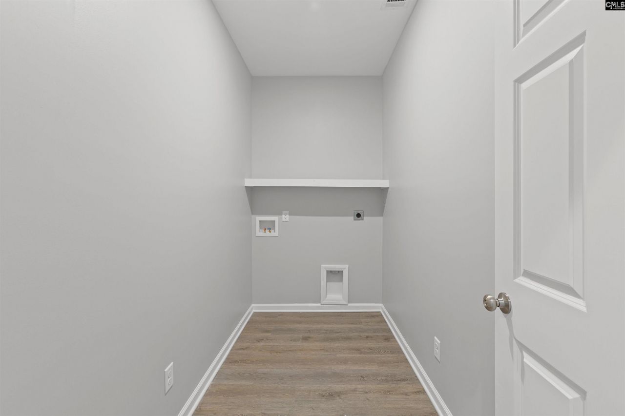 1359 Columbia Road Photo 18