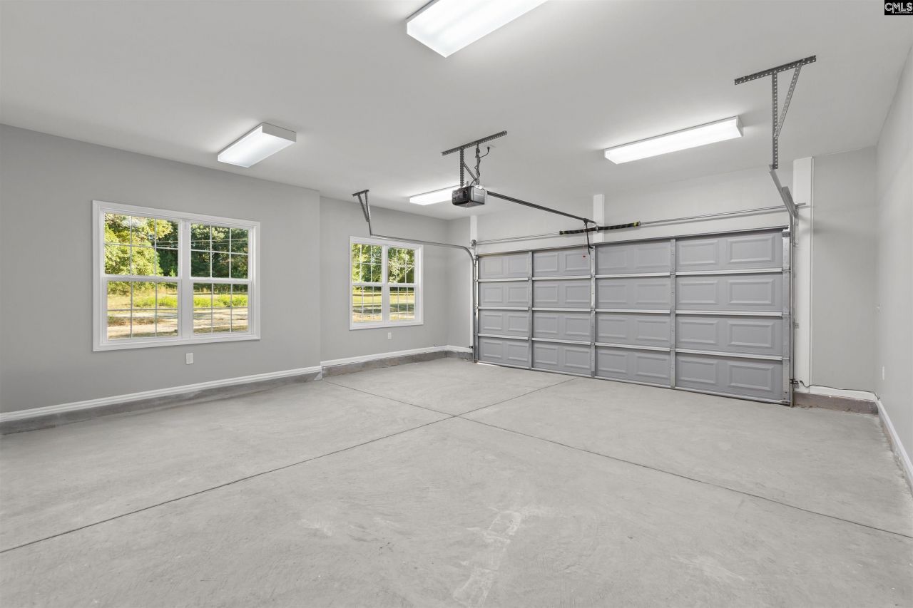 1359 Columbia Road Photo 19