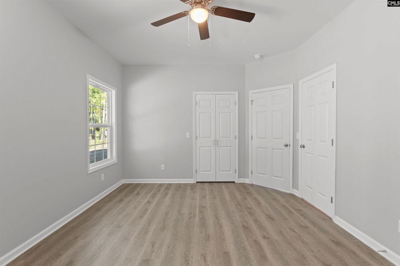 1359 Columbia Road Photo 7