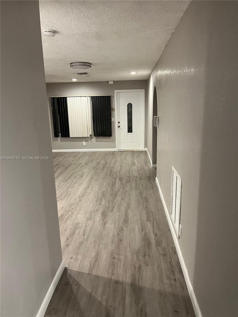 417 SW 8th Ave, Delray Beach, FL 33444 Photo