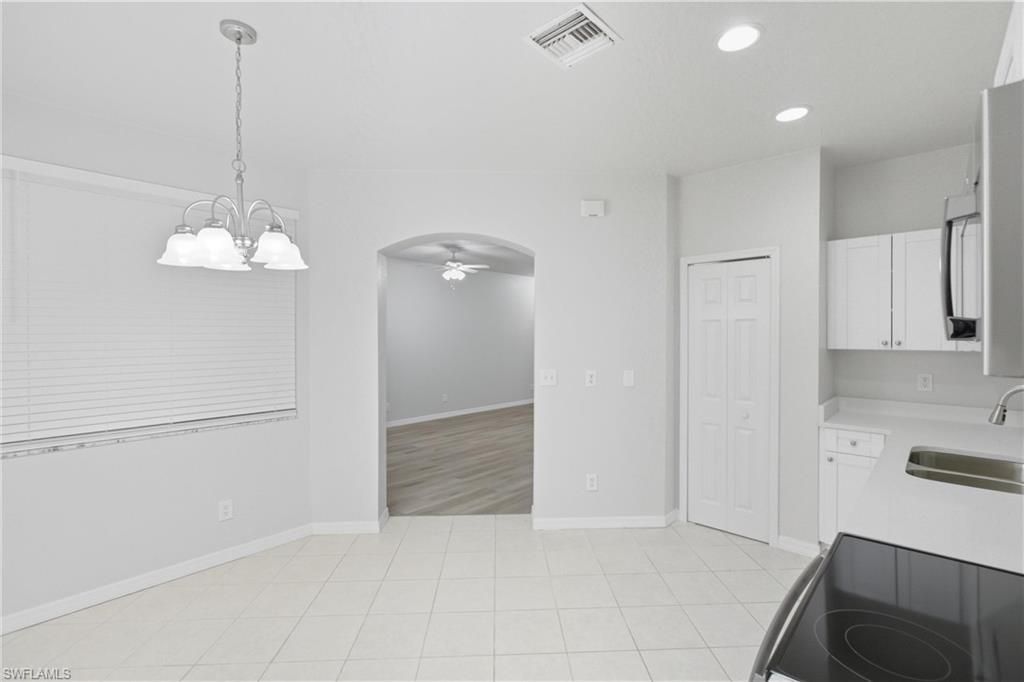 9656 Roundstone Cir, Fort Myers, FL 33967 Photo