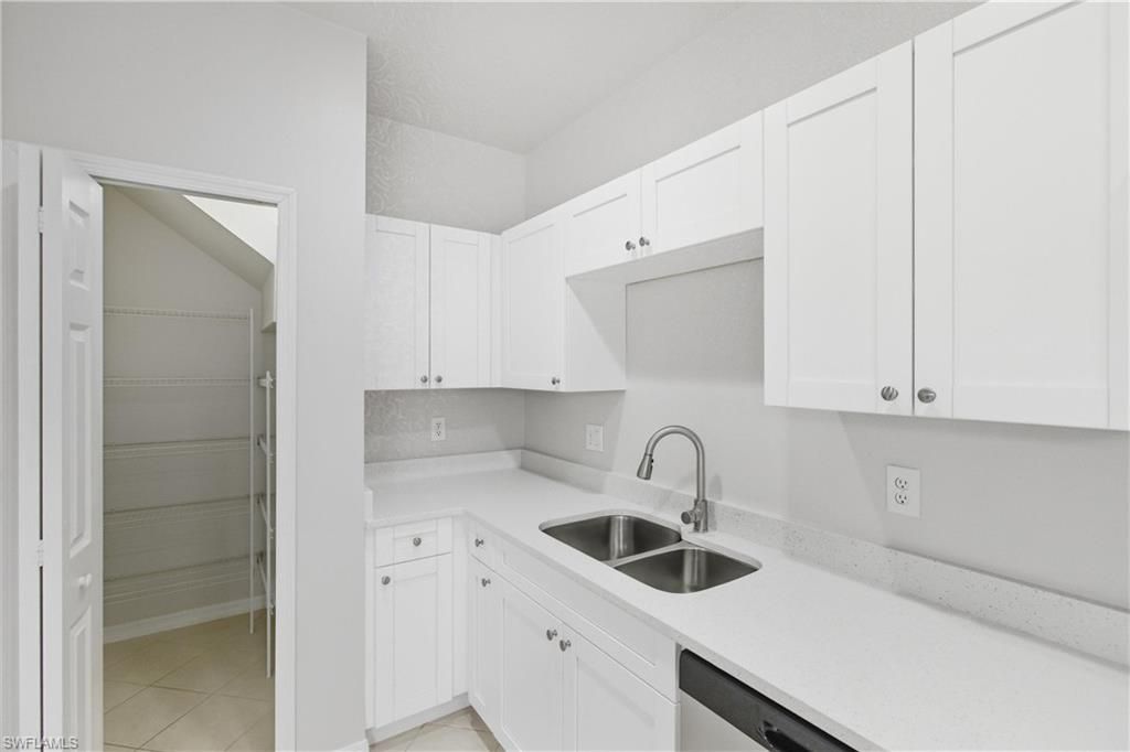 9656 Roundstone Cir, Fort Myers, FL 33967 Photo