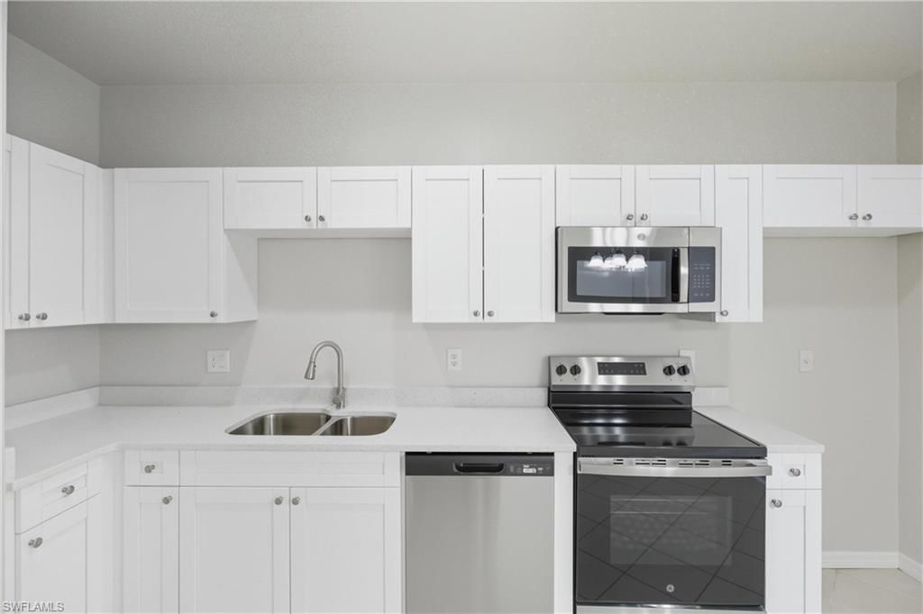 9656 Roundstone Cir, Fort Myers, FL 33967 Photo