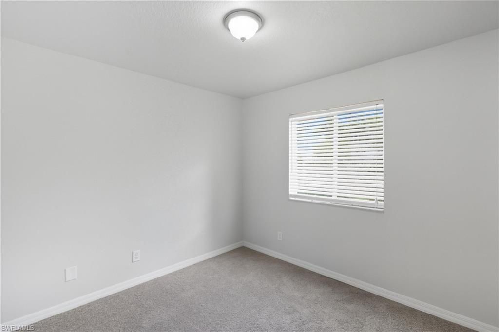 9656 Roundstone Cir, Fort Myers, FL 33967 Photo