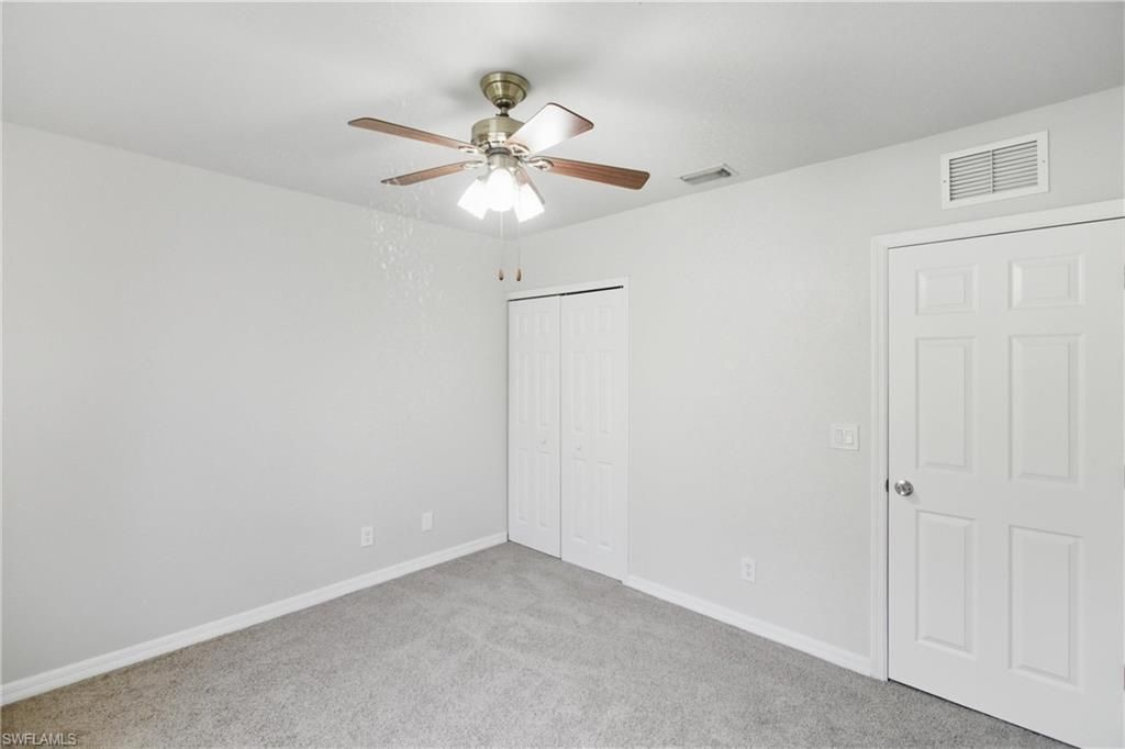 9656 Roundstone Cir, Fort Myers, FL 33967 Photo