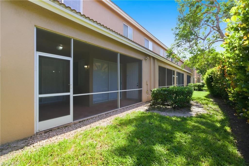 9656 Roundstone Cir, Fort Myers, FL 33967 Photo
