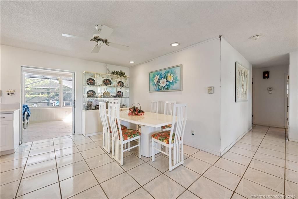 477 SE Seabreeze Lane, Port Saint Lucie, FL 34983 Photo