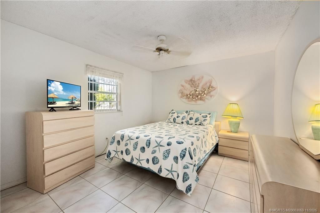 477 SE Seabreeze Lane, Port Saint Lucie, FL 34983 Photo