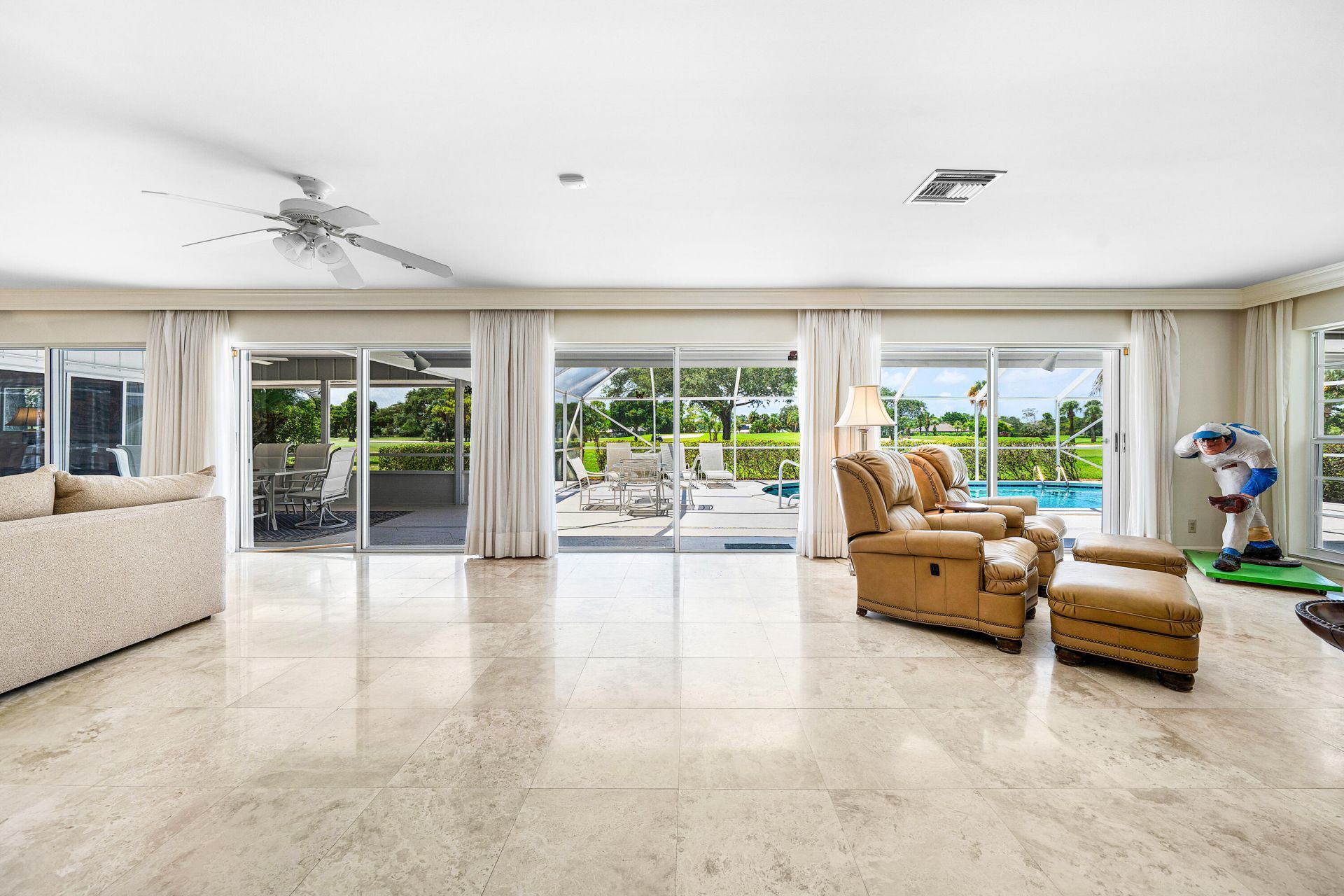 489 S Country Club Drive, Atlantis, FL 33462 Photo