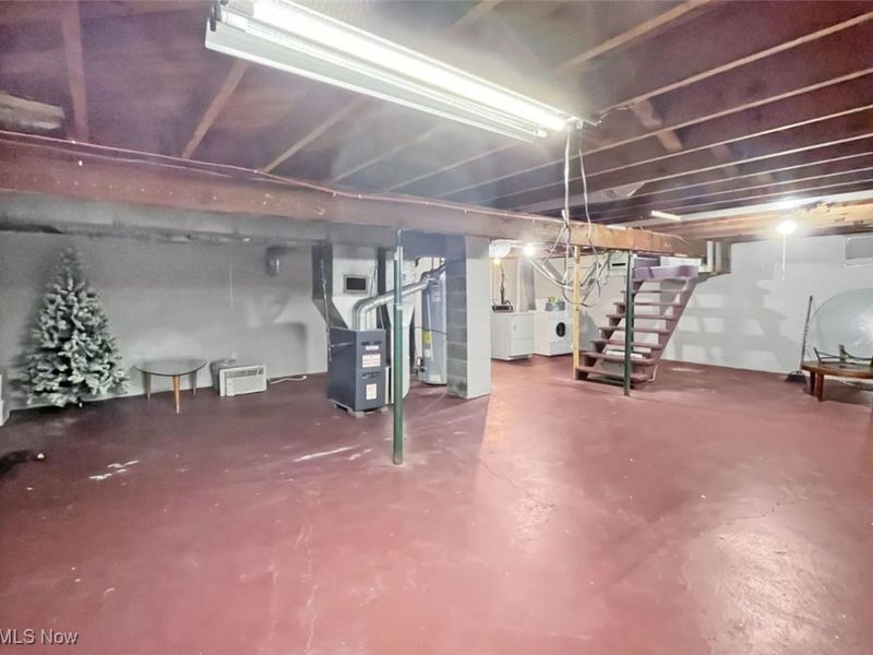 479 W High Street, Alliance, OH 44601 Photo 18